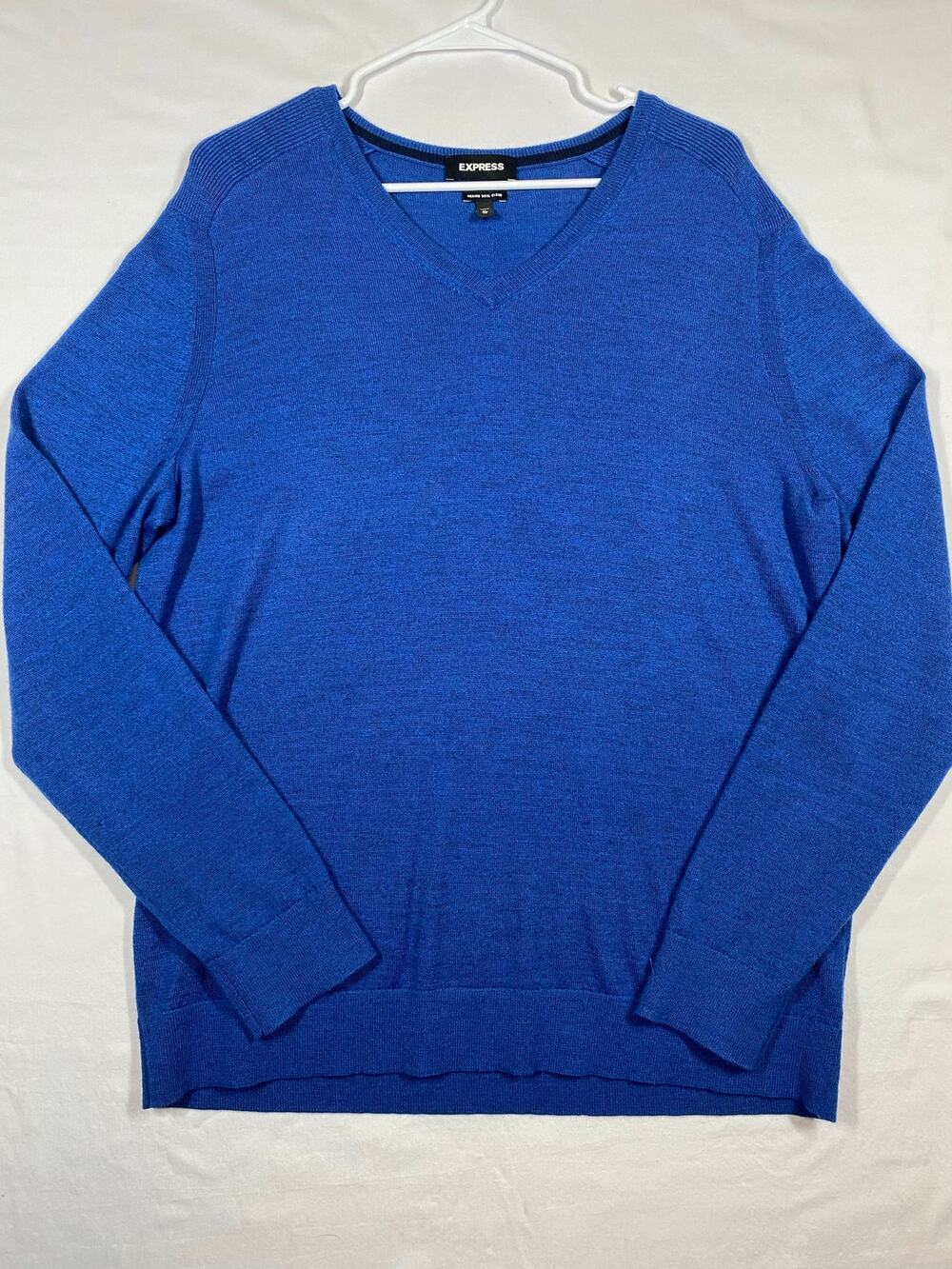 Express Men's XL Cobalt Blue Merino Wool Blend V Neck Sweater Pullover Classic